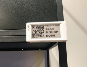 „Durch Scan des QR-Codes erhalten Konsumenten weitere Informationen zum Produkt und gelangen zum Self-Checkout." Foto: _blaenk